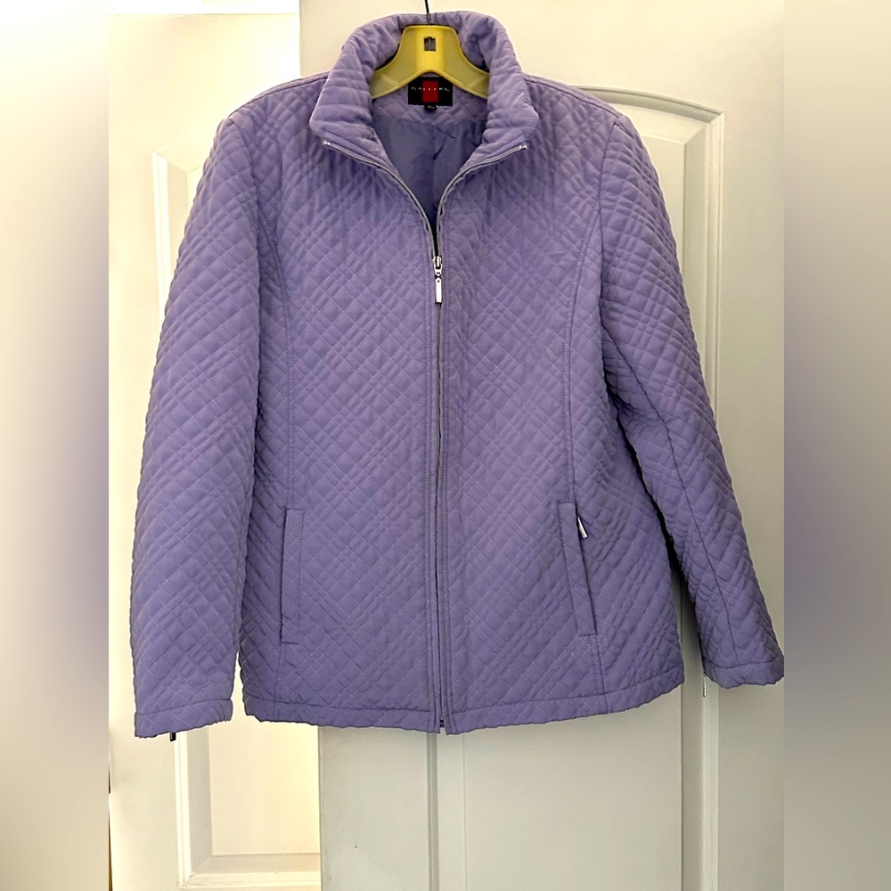 Quilted Jacket Zip up Women size L